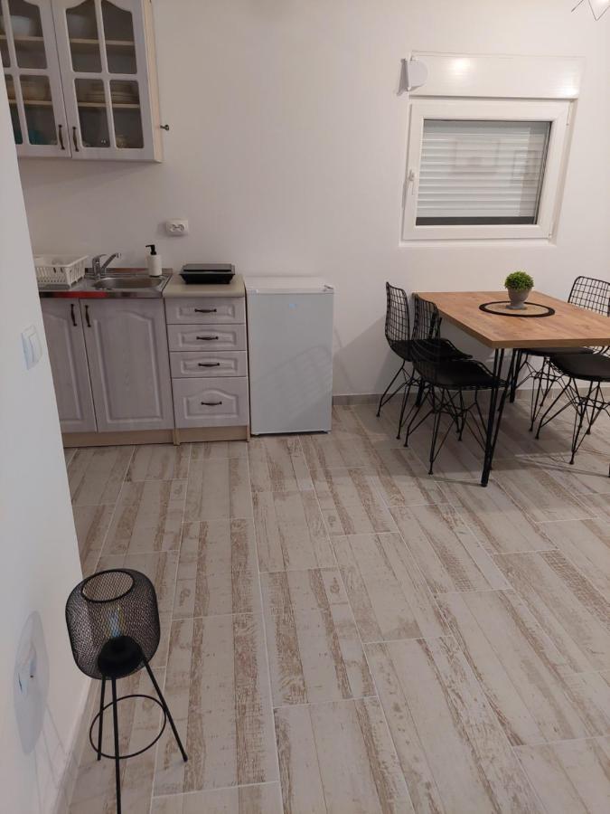 Apartmani.Sutomore Zewnętrze zdjęcie