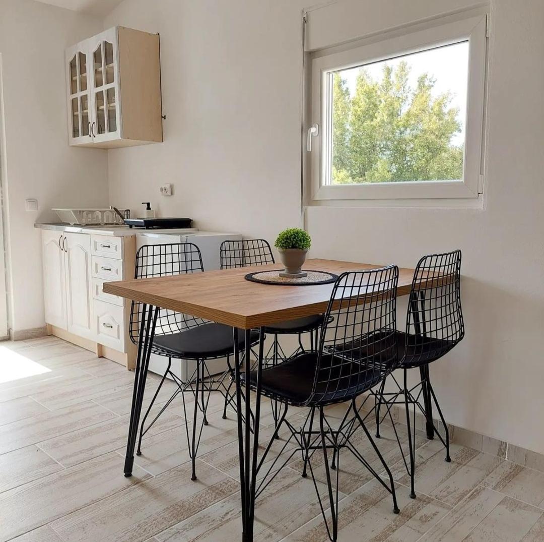 Apartmani.Sutomore Zewnętrze zdjęcie